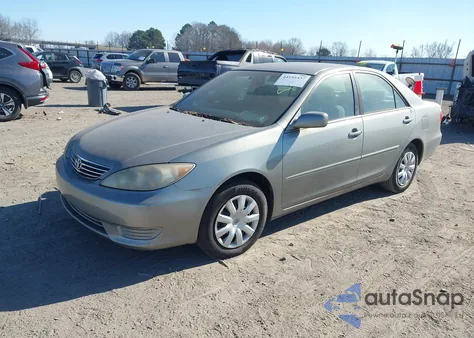 2005 Toyota Camry Le from USA, damaged, VIN 4T1BE32K75U516393